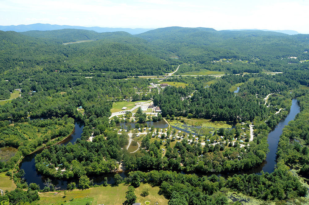 Lake George Escape - Campground Warrensburg المظهر الخارجي الصورة