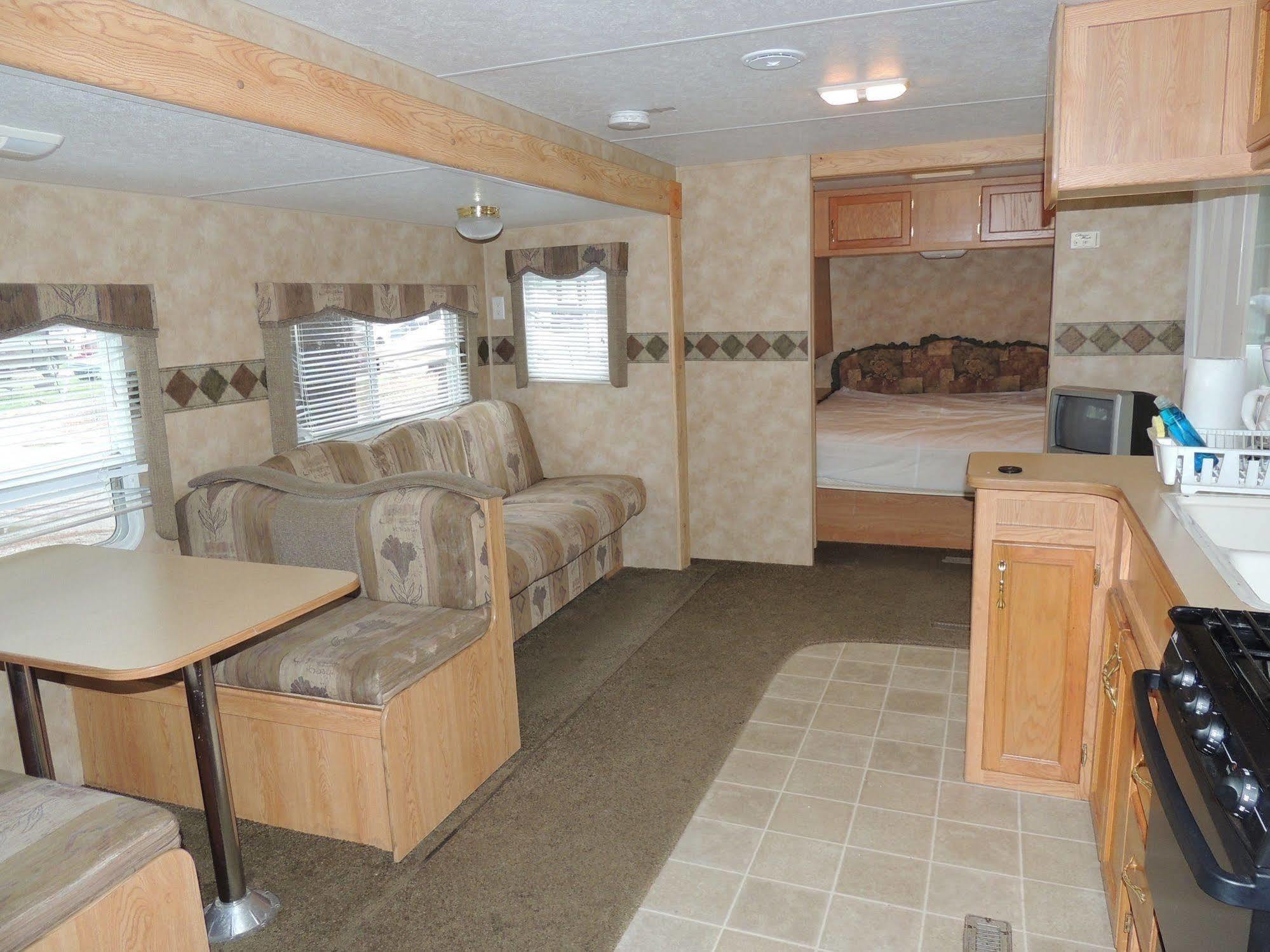 Lake George Escape - Campground Warrensburg المظهر الخارجي الصورة
