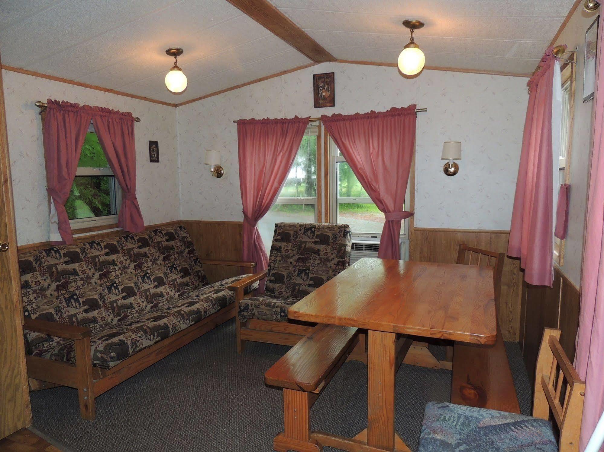 Lake George Escape - Campground Warrensburg المظهر الخارجي الصورة