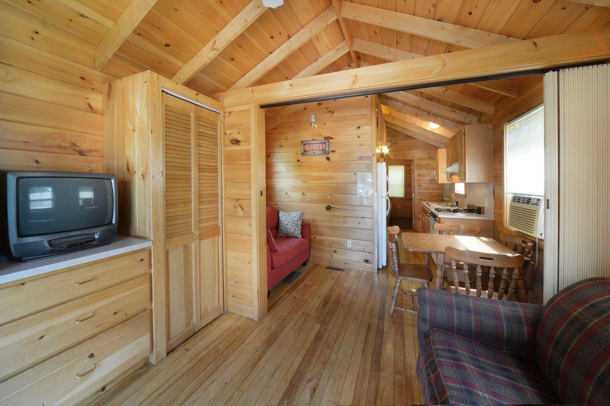 Lake George Escape - Campground Warrensburg المظهر الخارجي الصورة