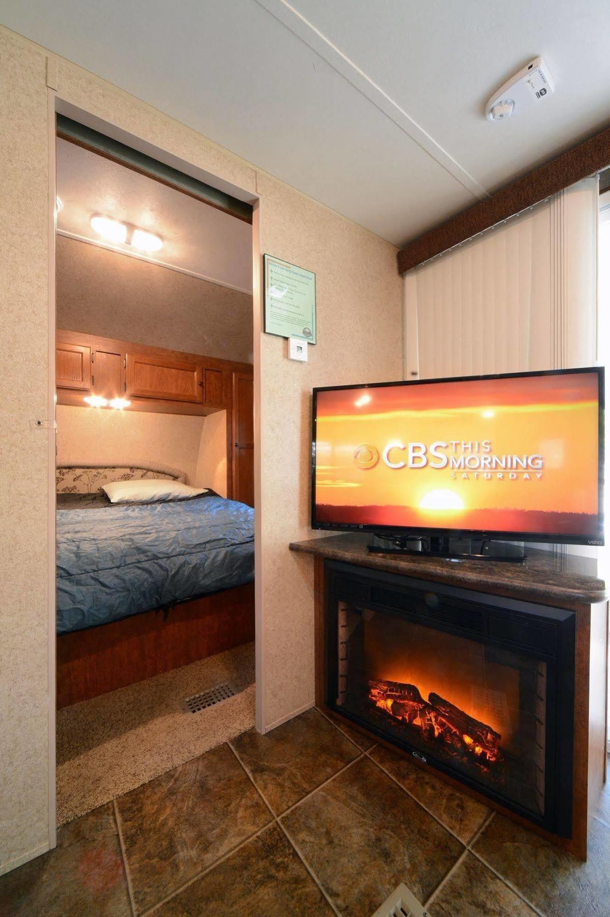 Lake George Escape - Campground Warrensburg المظهر الخارجي الصورة