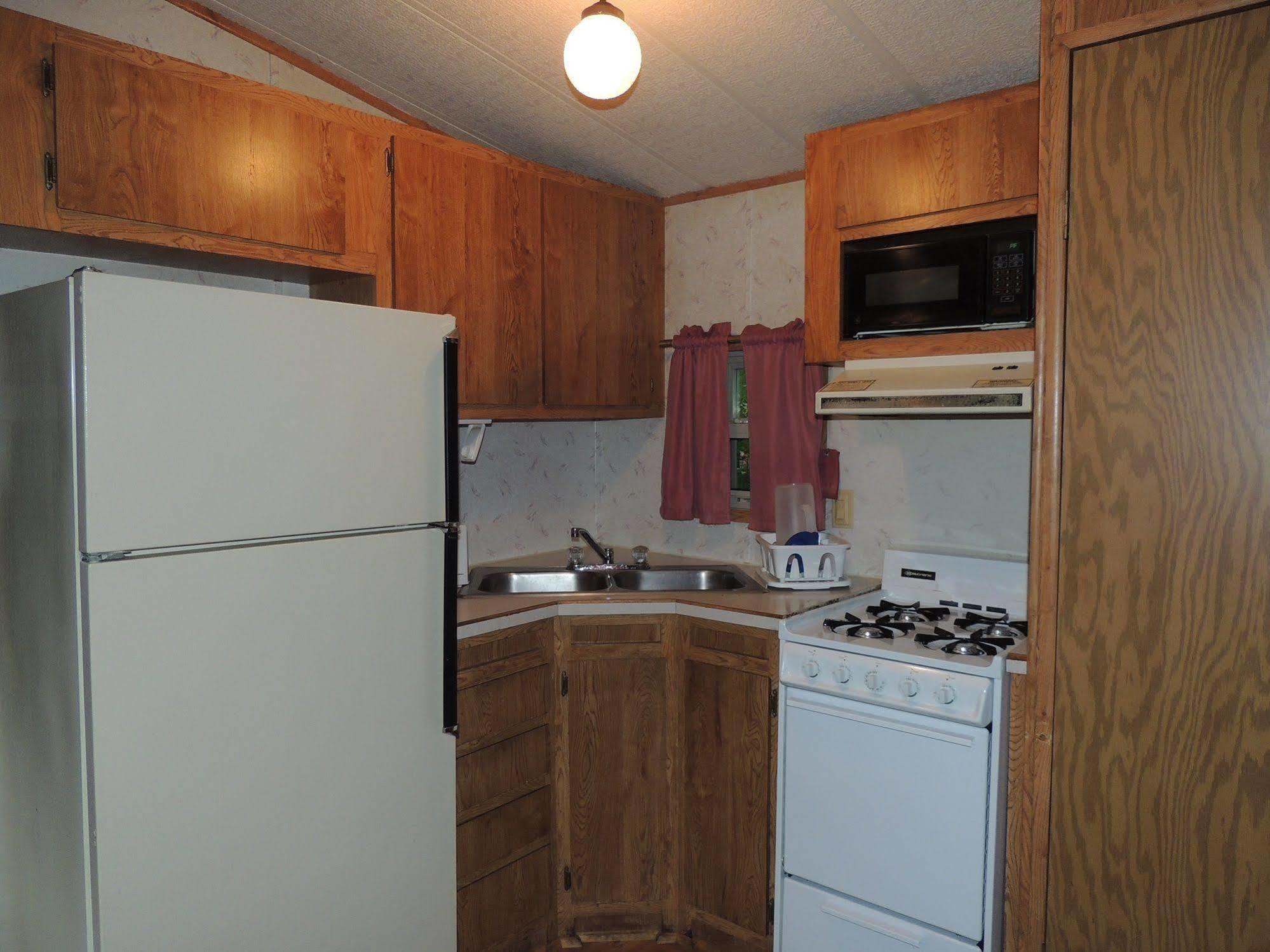 Lake George Escape - Campground Warrensburg المظهر الخارجي الصورة
