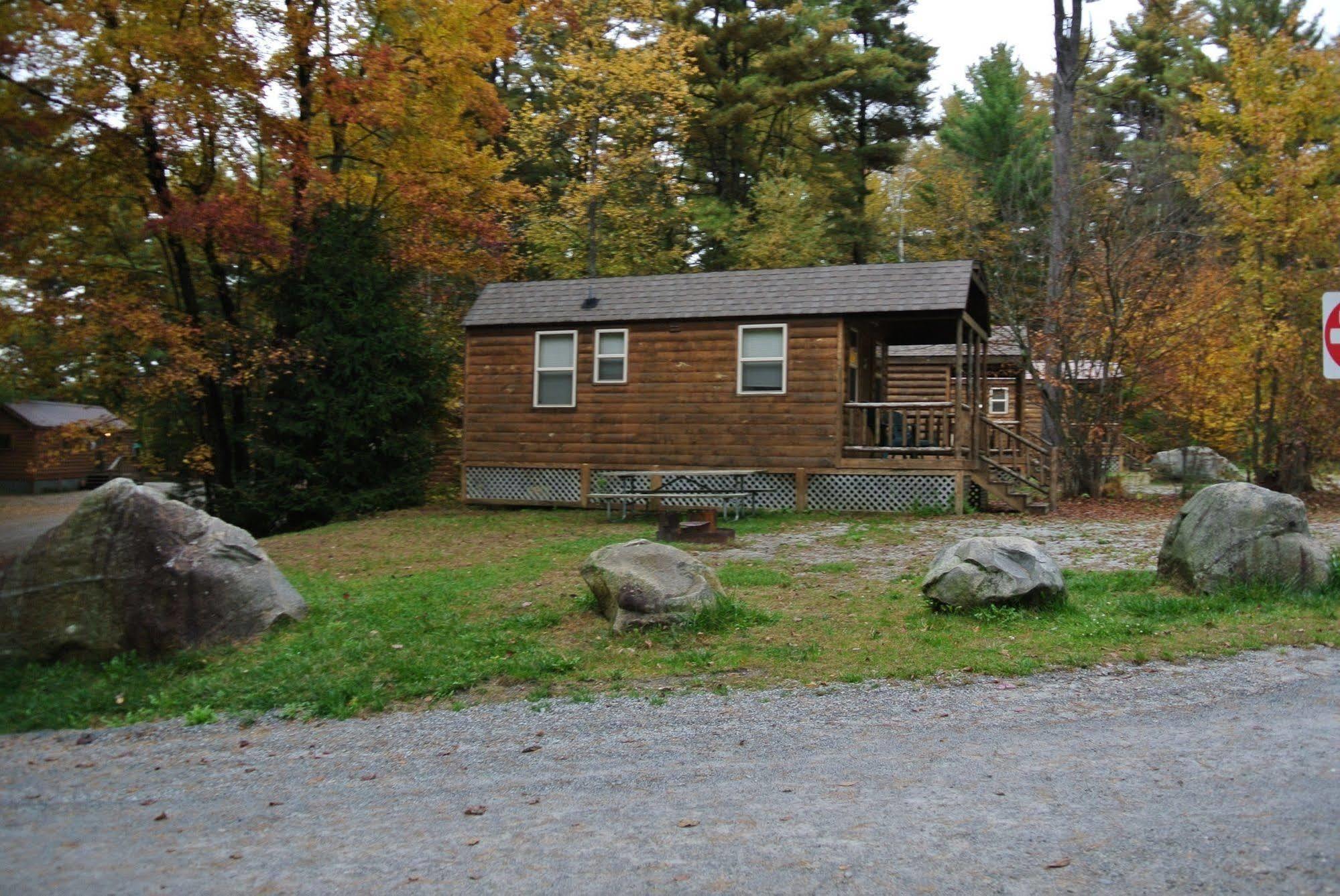 Lake George Escape - Campground Warrensburg المظهر الخارجي الصورة