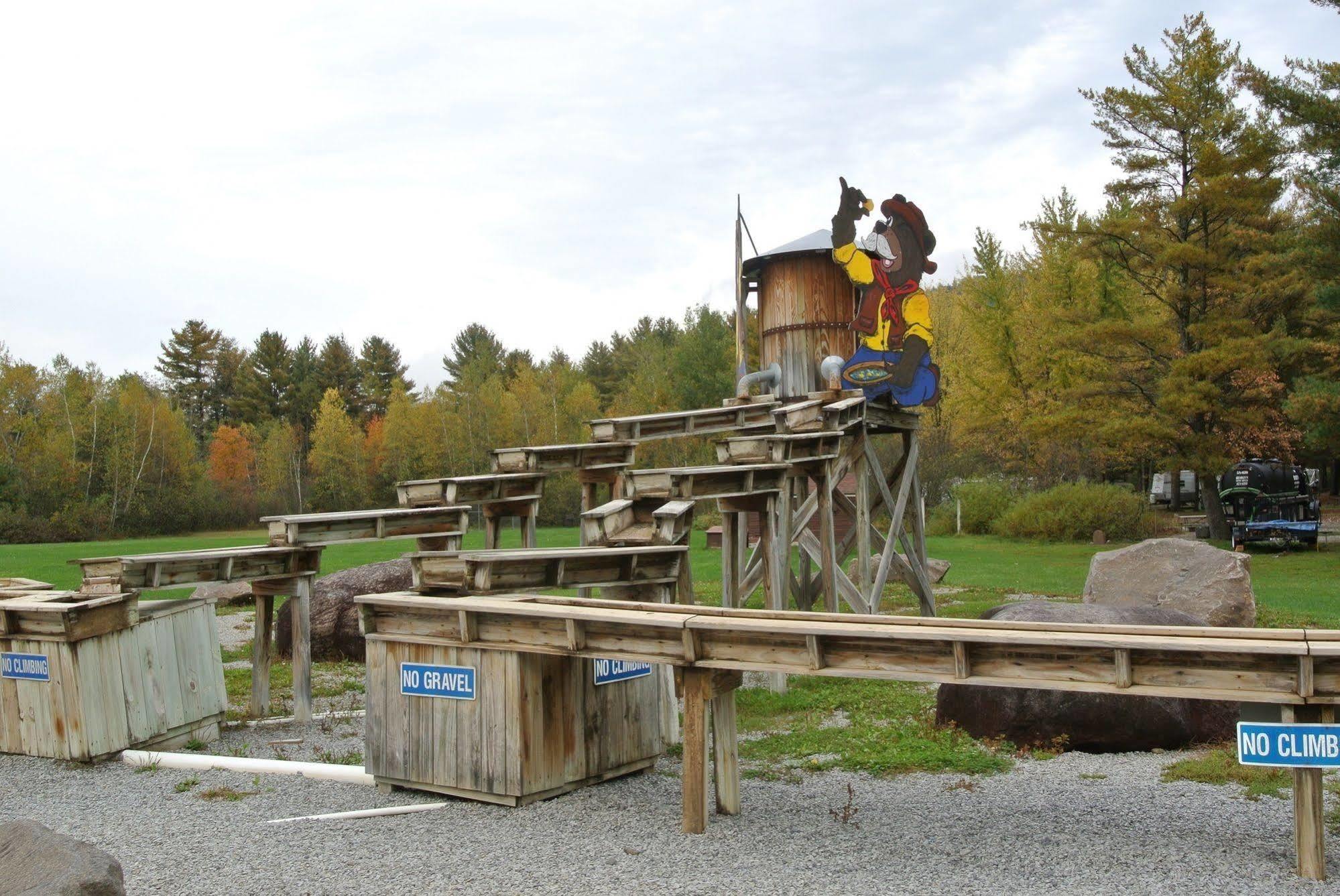 Lake George Escape - Campground Warrensburg المظهر الخارجي الصورة